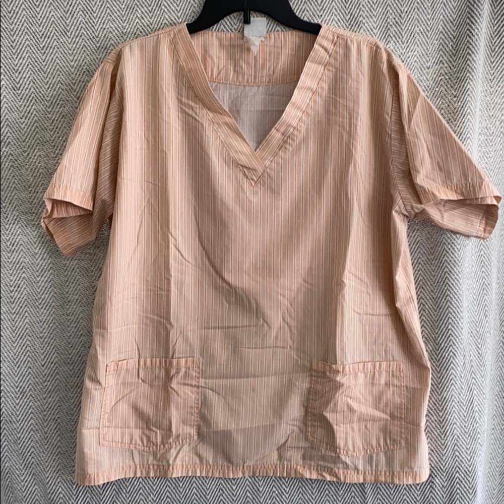 🌸Buy 2 and get 2 free🌸 Uniform Scrub Top